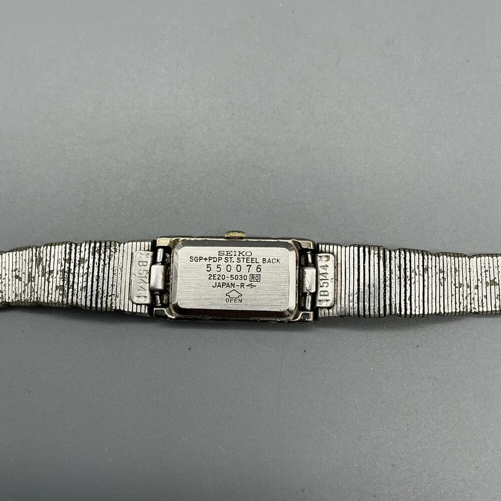 Vintage Seiko Womens Watch 13mm Two Tone Band 2E20-5030 New Battery 6.75